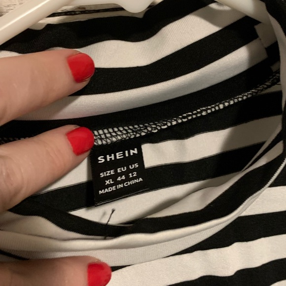 Shein long sleeve striped bodycon dress - Picture 2 of 4